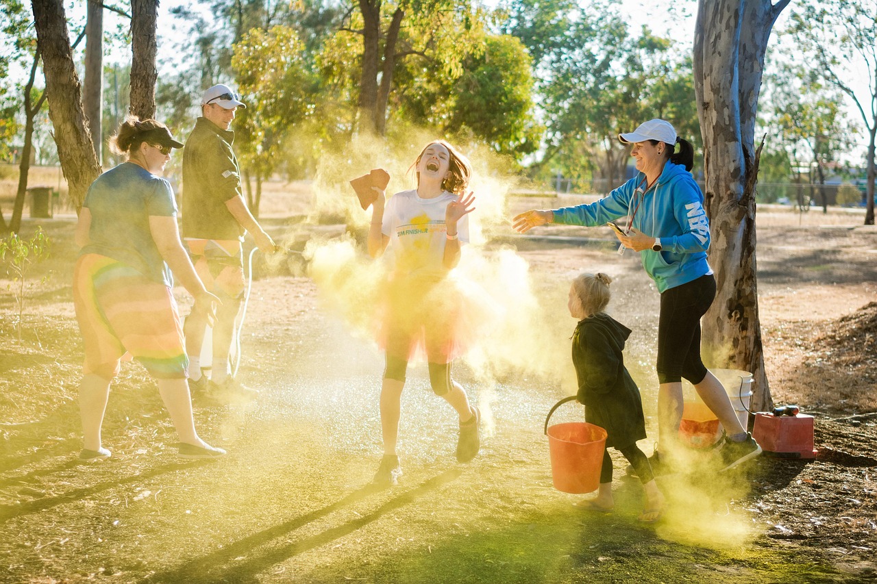 GAMES & FAMILY FUN